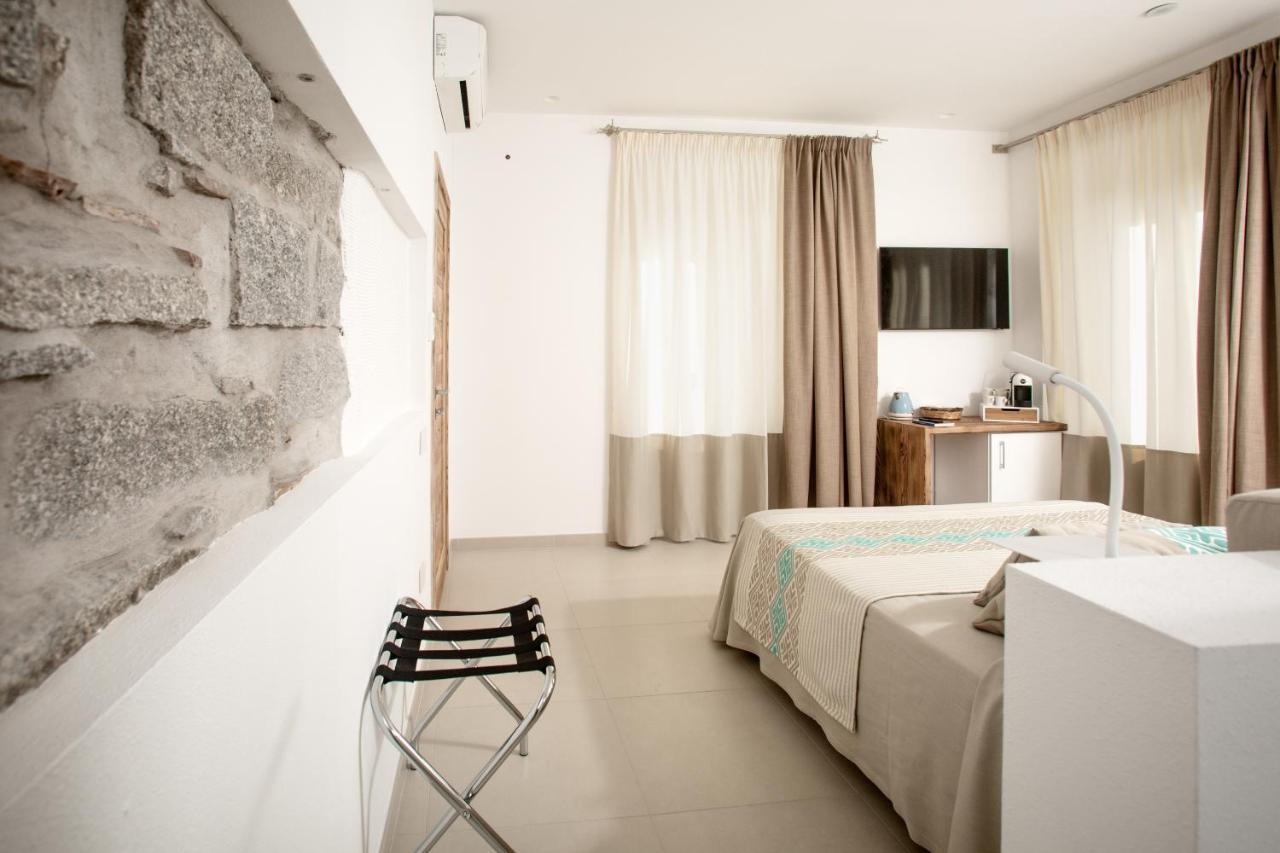 Assaje' Luxury Rooms Санта Тереза Галура Екстериор снимка