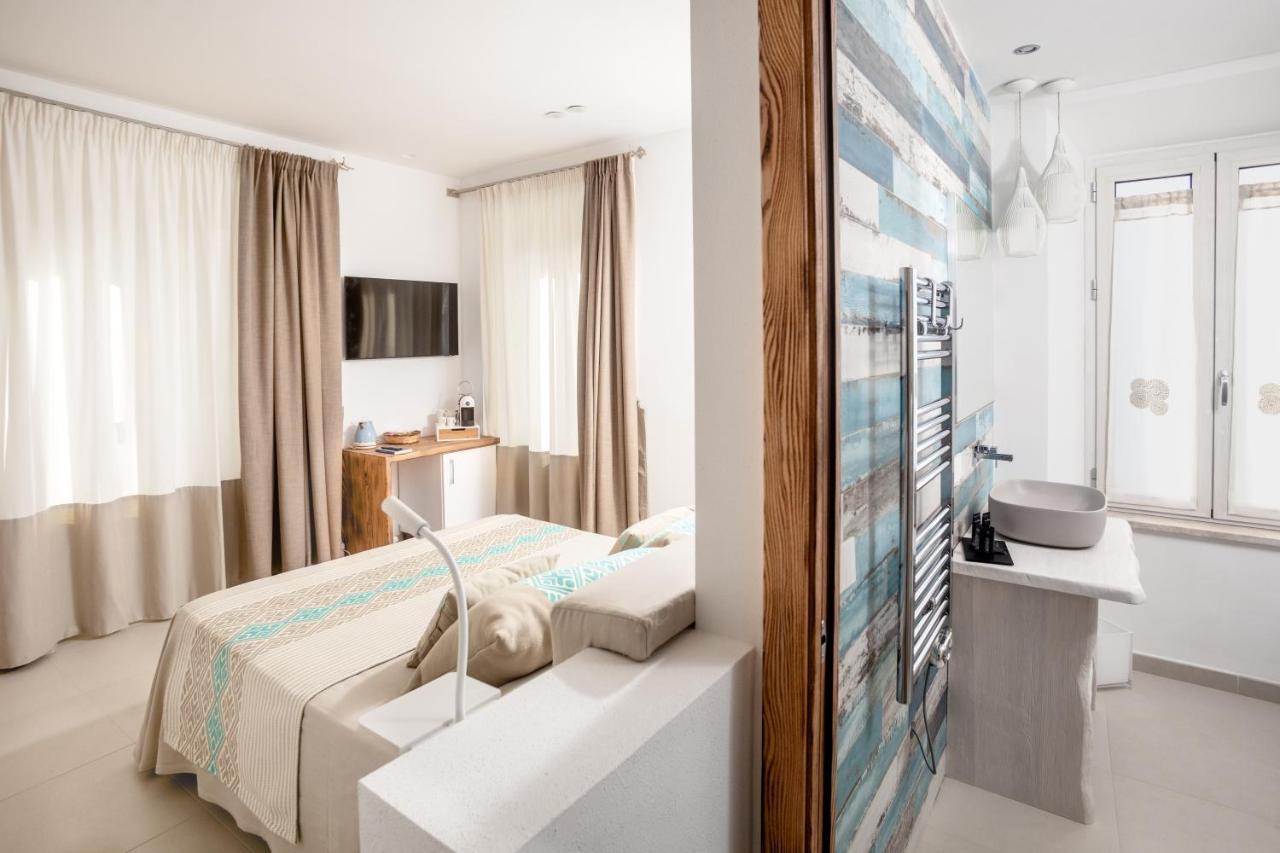 Assaje' Luxury Rooms Санта Тереза Галура Екстериор снимка