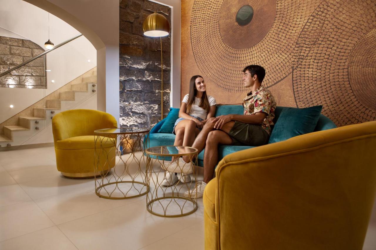 Assaje' Luxury Rooms Санта Тереза Галура Екстериор снимка